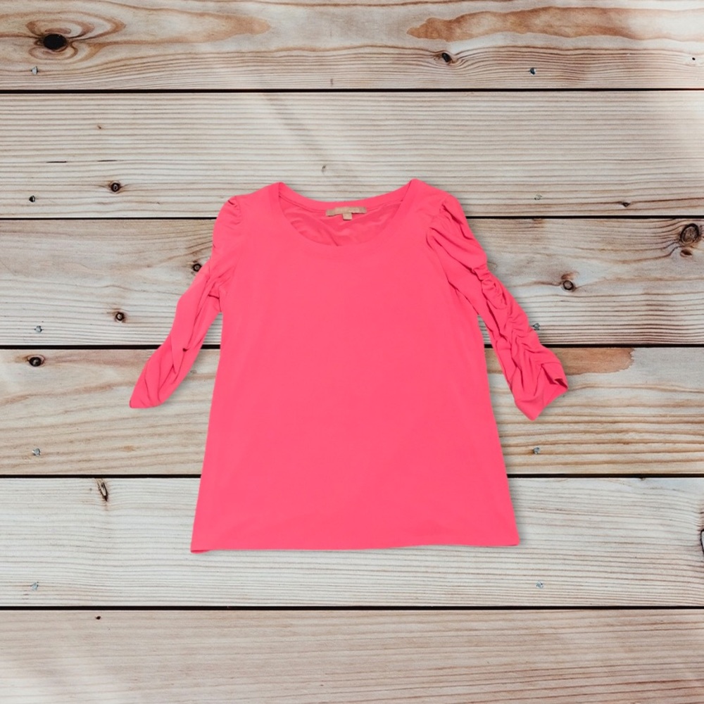 🛍3/$15 Pink Ruched Sleeve Top